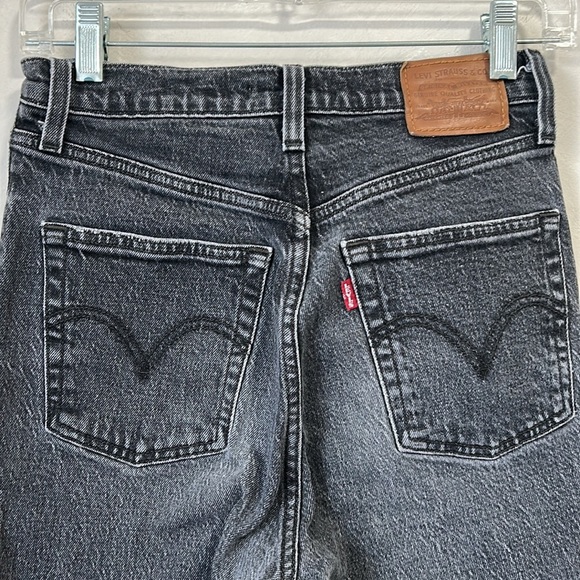 Levi's Women's Straight Leg Jeans - Dark Blue - Picture 5 of 6